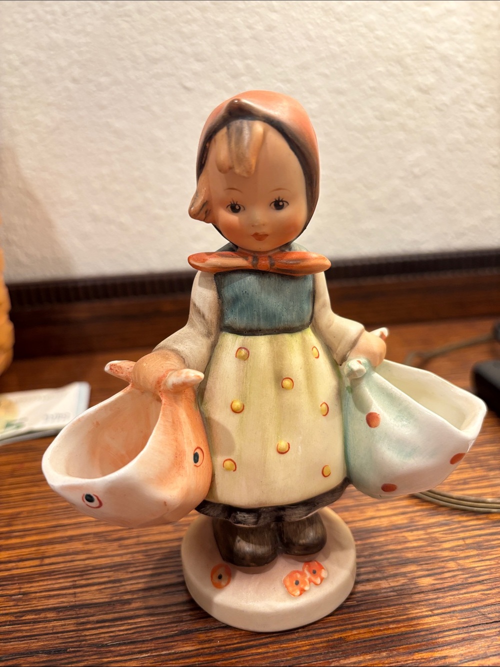 Hummel!!Hand-Painted Ceramic Girl Planter Figurine in Pastel Colors